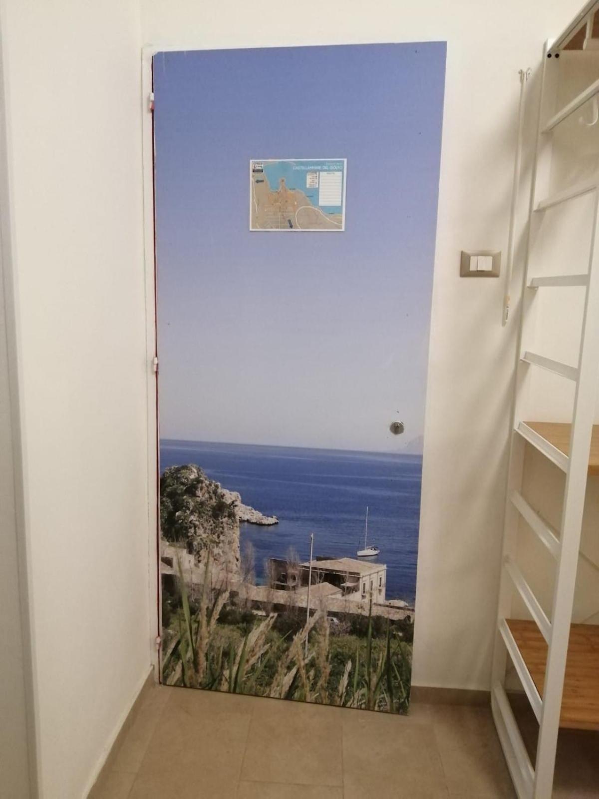 Domus Case Vacanze Civico Del Mare Castellammare del Golfo Esterno foto